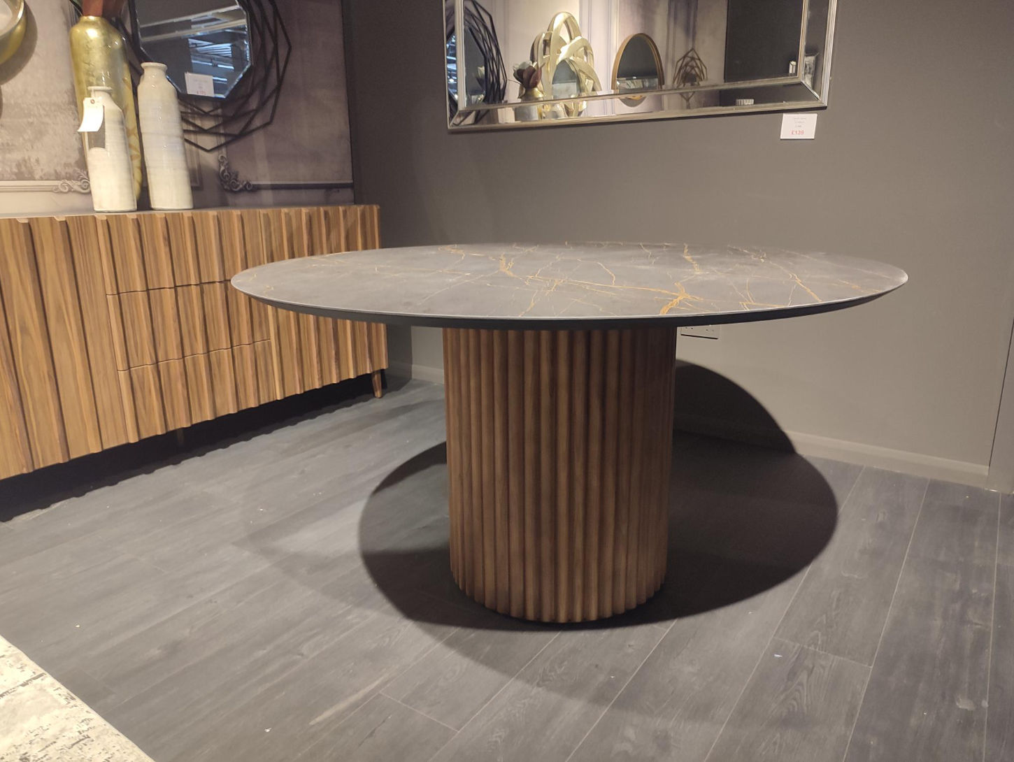 Loen Dining Table Exdisplay